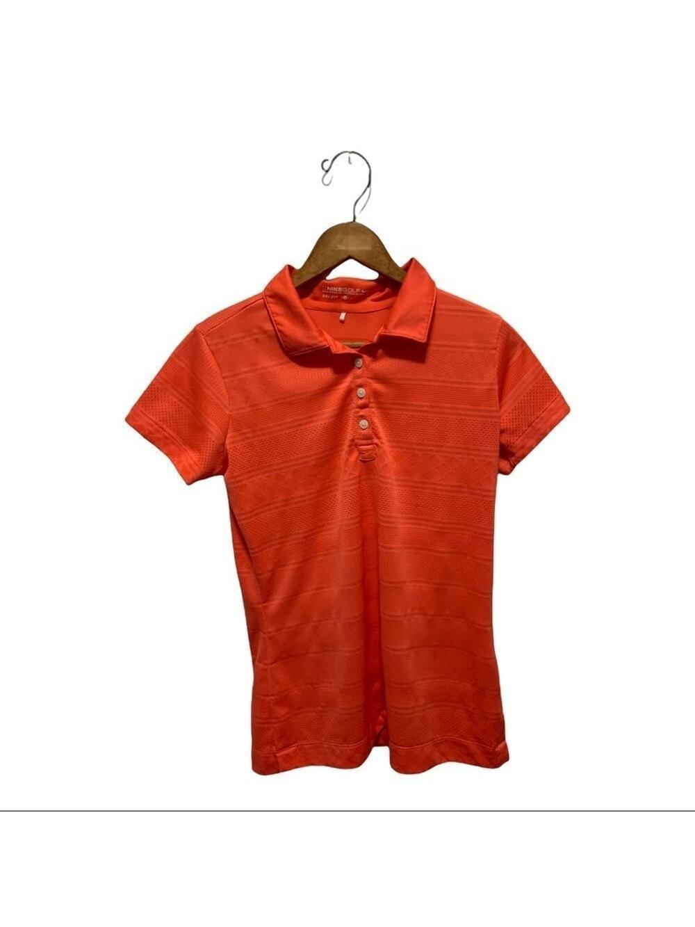 Nike golf women’s textured coral colored polo! NWOT! Sz S.  Fore!